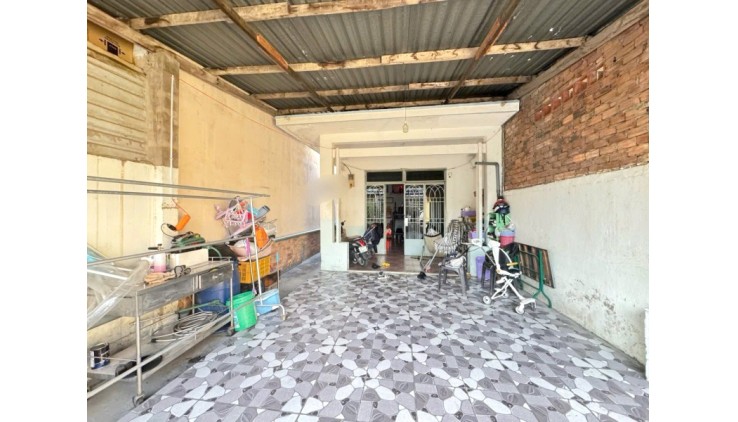 Bán Nhà Hẻm 10m  90m2_5*18 Gần Hoàng Diệu 2 Linh Trung Thủ Đức Chỉ 7.4 tỷ Vị Trí Đẹp